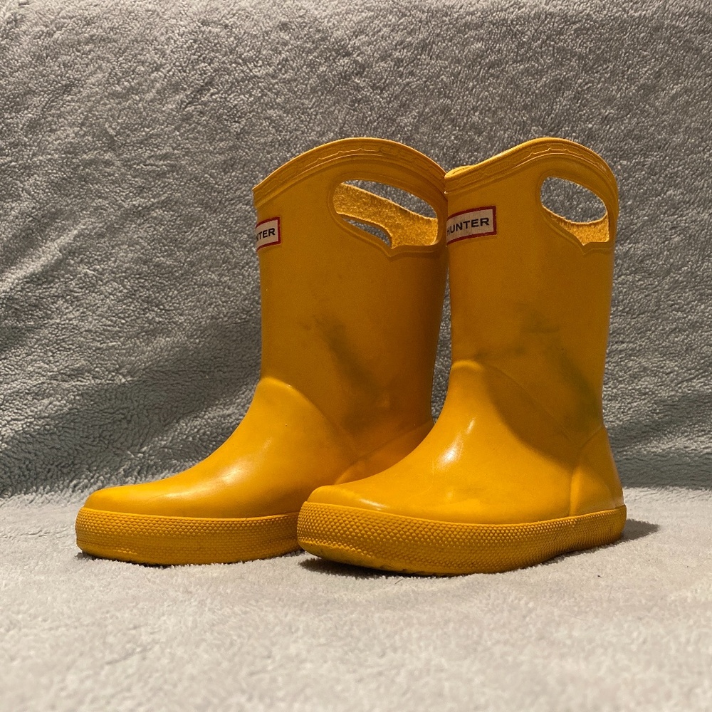 Yellow boy’s rubber Hunter boots